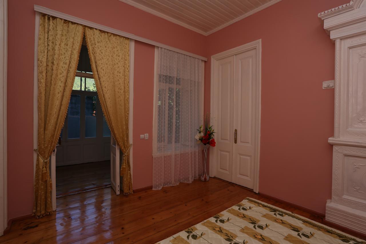 Ilham Mustafa Houses Sheki Exterior photo